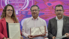 Petro inaugura la primera facultad de IA en América Latina