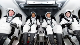 Elon Musk y SpaceX anuncian la primera misión espacial tripulada a la órbita polar de la Tierra