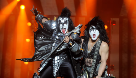 El cantante de KISS fue visto sin maquillaje y sorprendió a sus fanáticos 