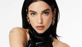 Dua Lipa sorprende con emotivo cover de INXS en su show en Sídney 