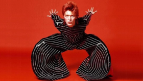 David Bowie y el nacimiento de su etapa más pop con "Let's Dance"