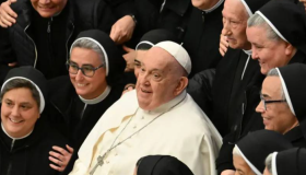 Papa Francisco habla sobre el trabajo de la mujer en el Vaticano 