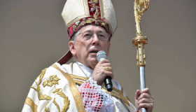 Más pedidos para impedir que el cardenal Cipriani, acusado de abuso sexual, participe del cónclave papal 