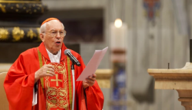 Cardenal Re: Pidamos al Espíritu Santo que sea elegido el Papa que la Iglesia necesita 