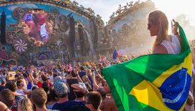 El incendio en Tomorrowland obliga a suspender Tomorrowland Brasil 2026 