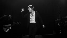 David Bisbal le pone ritmo y sentimiento a la temporada con “Navidad Sin Ti” 