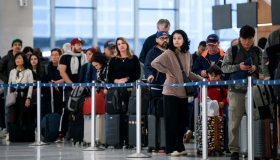 Crisis aérea en EE. UU.: aerolíneas reducirán vuelos por el shutdown más largo de la historia 