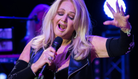 Adiós a Bonnie Tyler, la legendaria voz de los grandes himnos de los años 80 