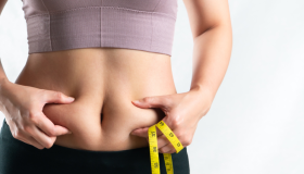 5 hábitos para reducir la grasa abdominal y mantener un peso saludable 