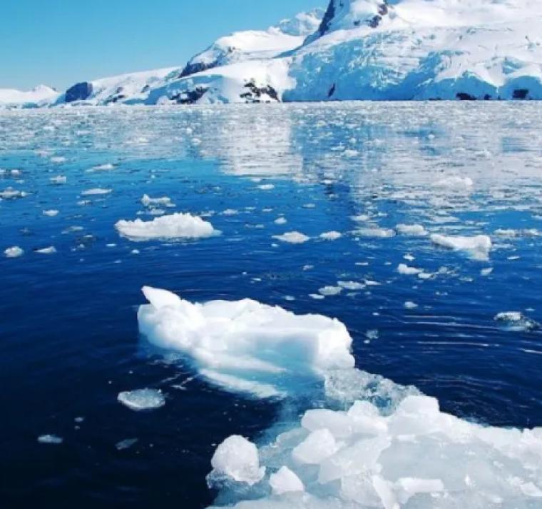 El océano Antártico absorbió en los últimos cincuenta años la mayor parte del exceso del calor que se queda atrapado en la atmósfera, mitigando así los efectos de la crisis climática