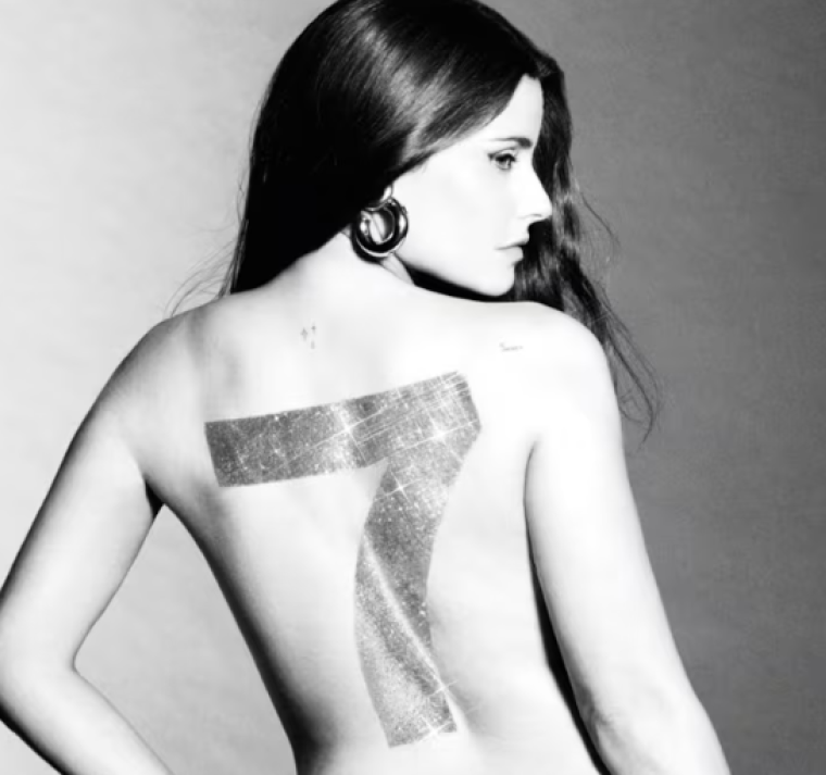 La cantante canadiense se alejó de la industria musical después del 2017 para ser madre a tiempo completo.