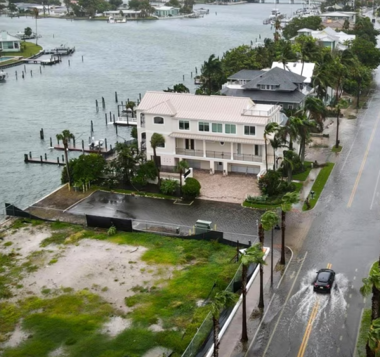 Las fuertes lluvias e inclemencias provocadas por los remanentes de la tormenta tropical Debby se dirigen a los estados del Medio Atlántico y el noreste de Estados Unidos