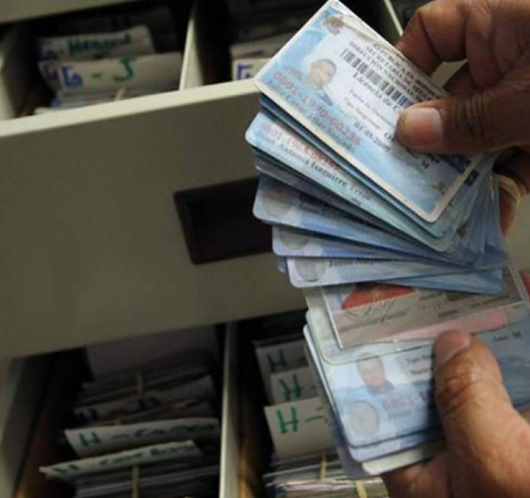 DNVT anuncia material para un millón 200 mil licencias para conducir