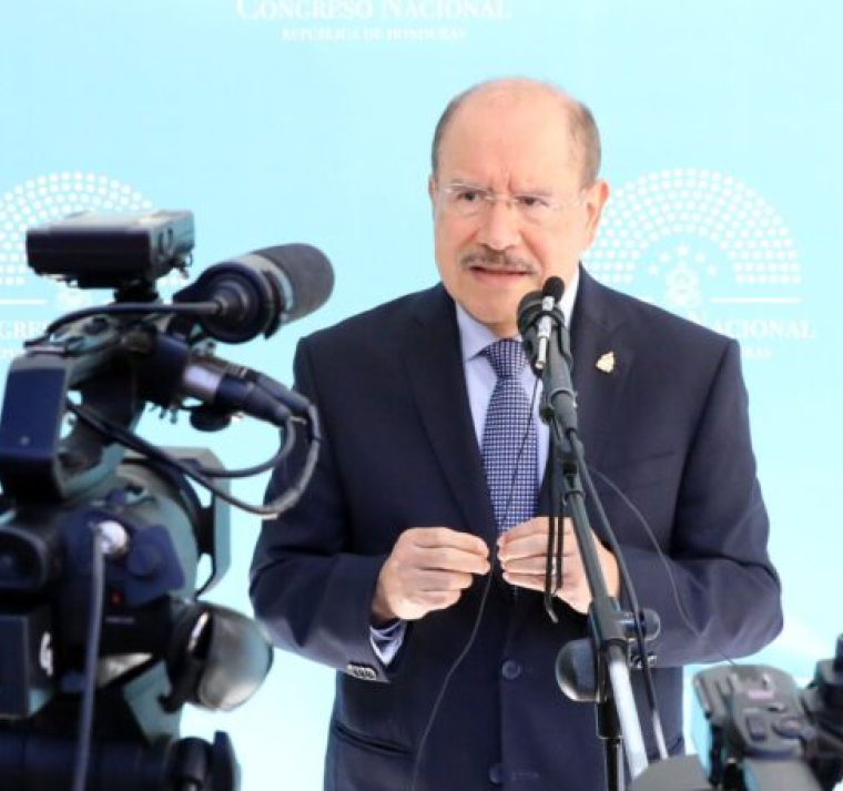Es irresponsable” especular con el Tipo de Cambio: Noé Pino