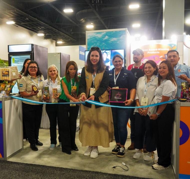 Empresas hondureñas presentes en la Feria Internacional “AMERICAS FOOD AND BEVERAGE SHOW AND CONFERENCE en Miami, Florida 
