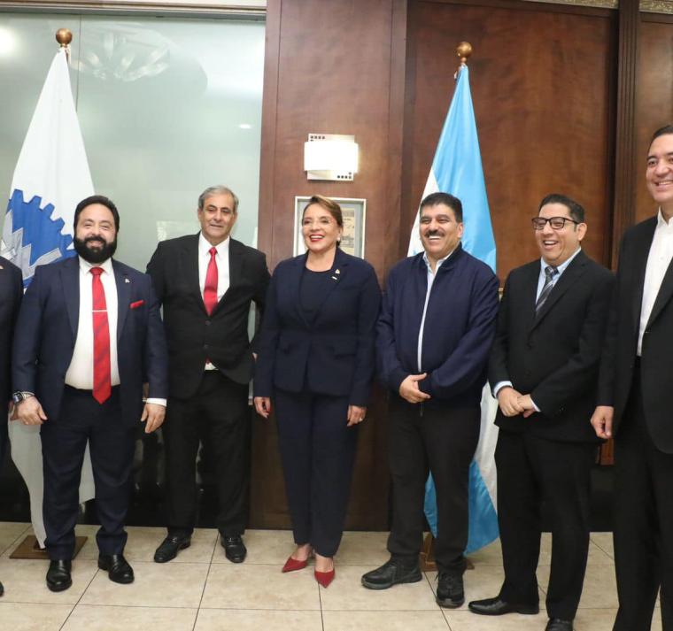 Honduras y el BCIE firman préstamo para la construcción de represa El Tablón 