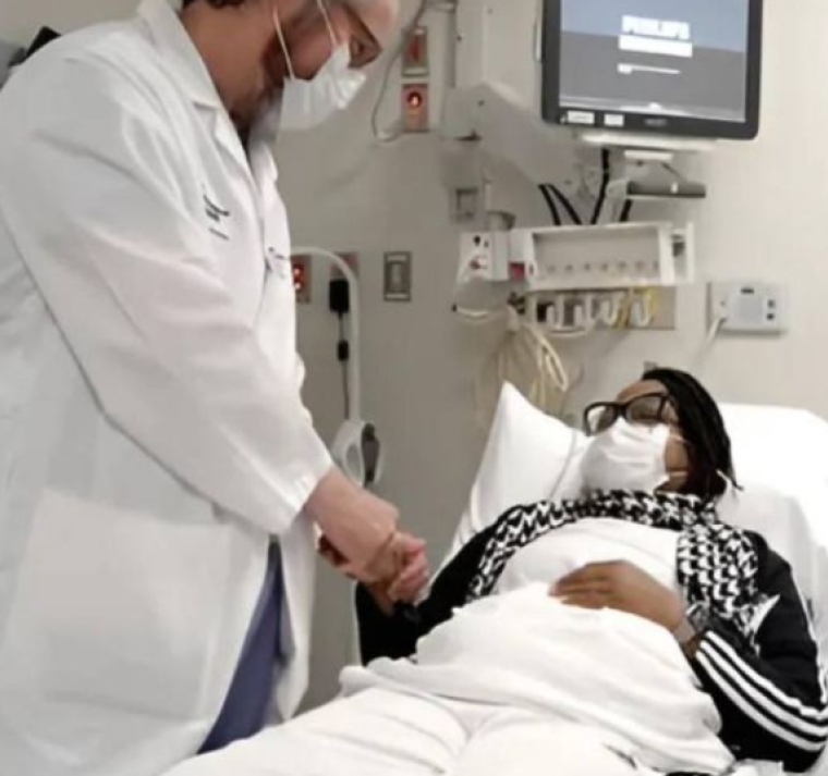 Hondureña participa en exitoso trasplante de riñón de cerdo en EE. UU.