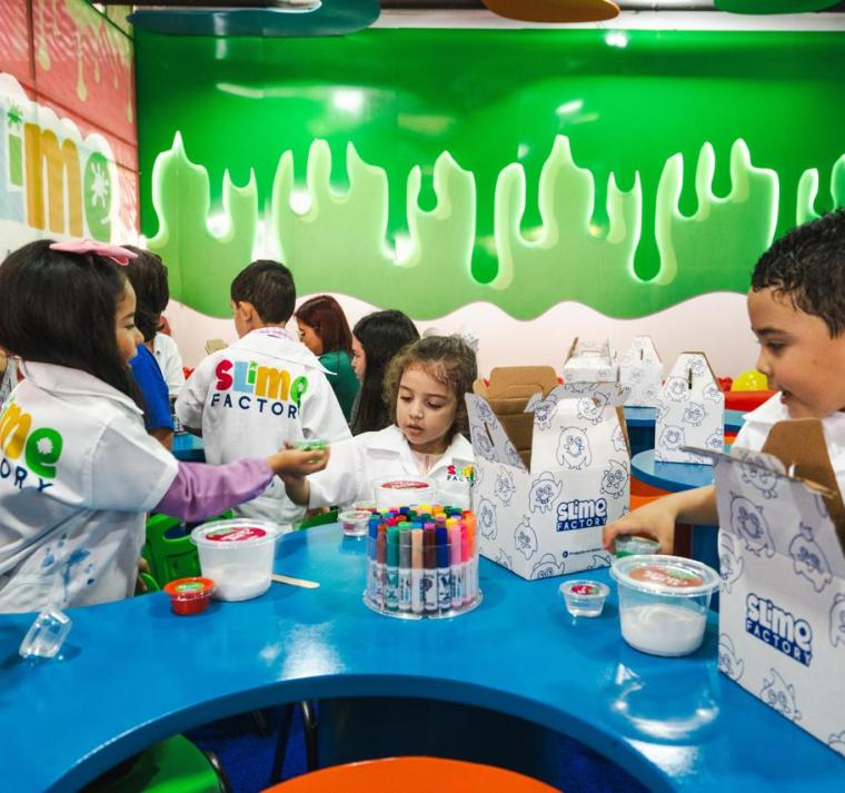 Llega a Tegucigalpa SLIME FACTORY: La nueva experiencia interactiva para los niños Un espacio único de diversión, creatividad y aprendizaje 