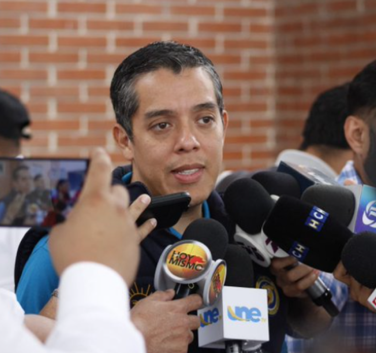 Rector de la UNAH advierte irregularidades en proceso electoral y exige explicaciones al CNE 