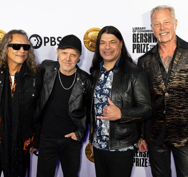 Metallica lanza show en realidad virtual junto a Apple 