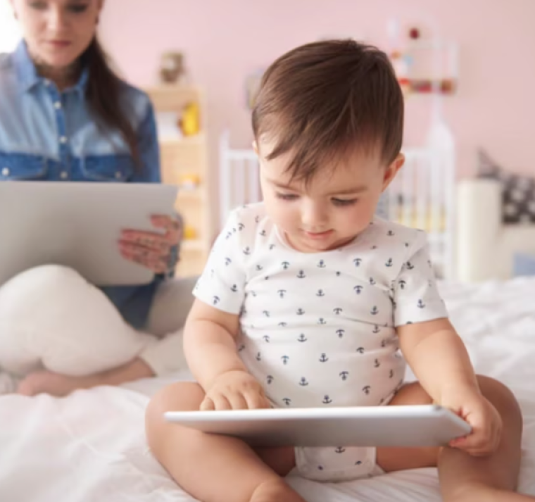  5 Ventajas de Evitar el Uso de Pantallas en la Primera Infancia 