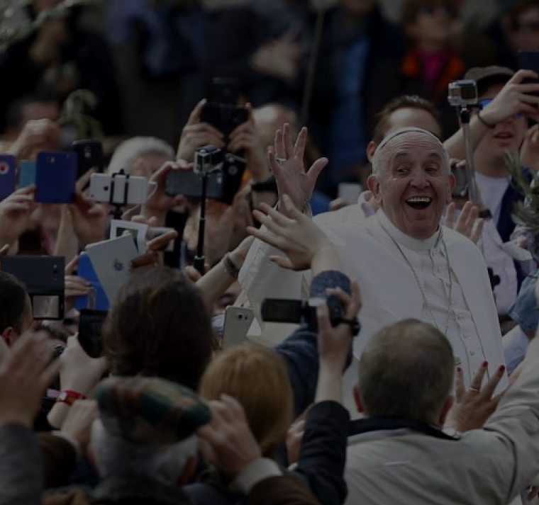 Francisco, el papa de los desfavorecidos que intentó cambiar la Iglesia 