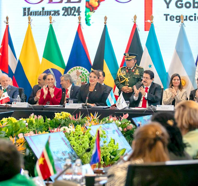 Xiomara Castro pide a la CELAC debatir nuevo orden mundial que impone EEUU con medidas arancelarias y migratorias 
