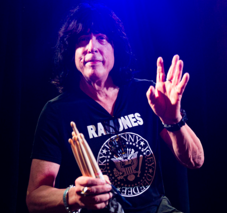 Marky Ramone cumple 73: el baterista que inmortalizó el "1, 2, 3, 4"