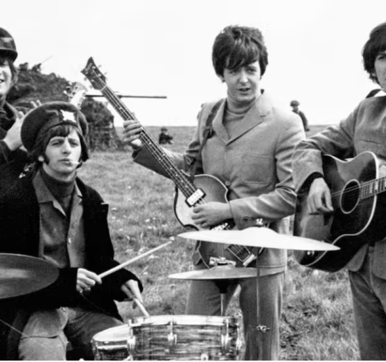 “Help!” cumple 60 años: la película que convirtió a The Beatles en leyenda 