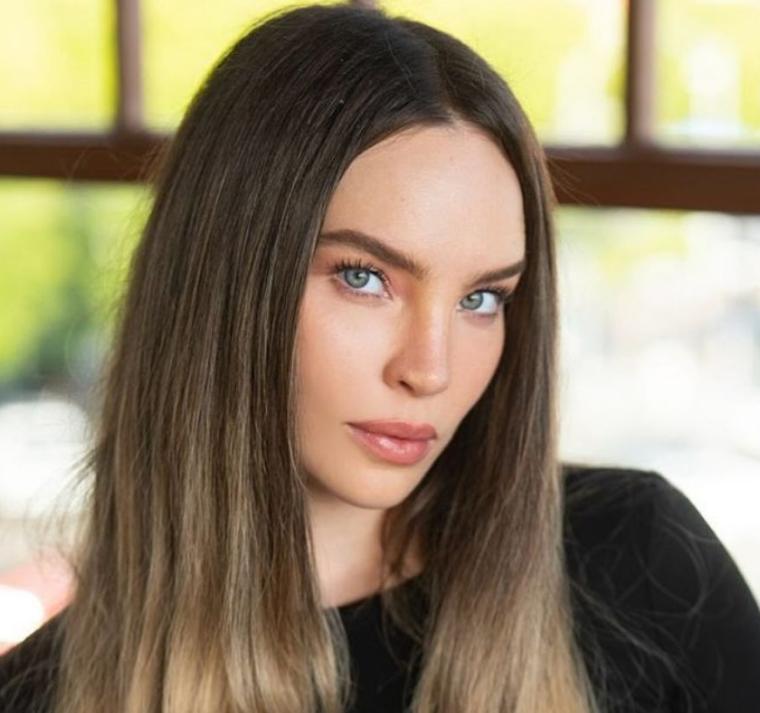 Belinda revela el acuerdo que logró con Disney para incluir Los Aristogatos en ‘Heterocromía’ 