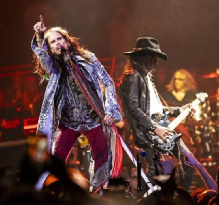 Aerosmith celebra medio siglo de Walk This Way, el himno que rompió barreras entre rock y rap 