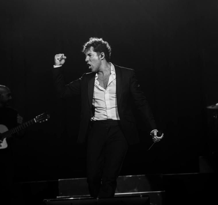 David Bisbal le pone ritmo y sentimiento a la temporada con “Navidad Sin Ti” 