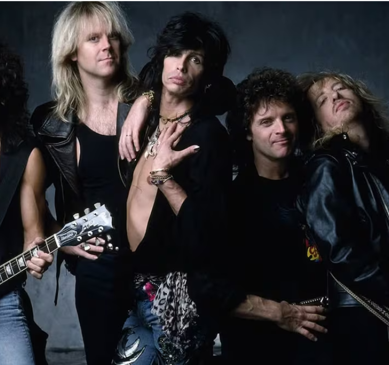 “Just Push Play”, el álbum que puso a prueba la hermandad de Aerosmith 