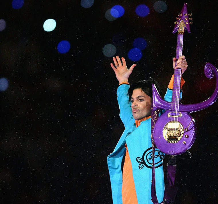 10 años de su muerte, lanzan canción inédita de Prince 