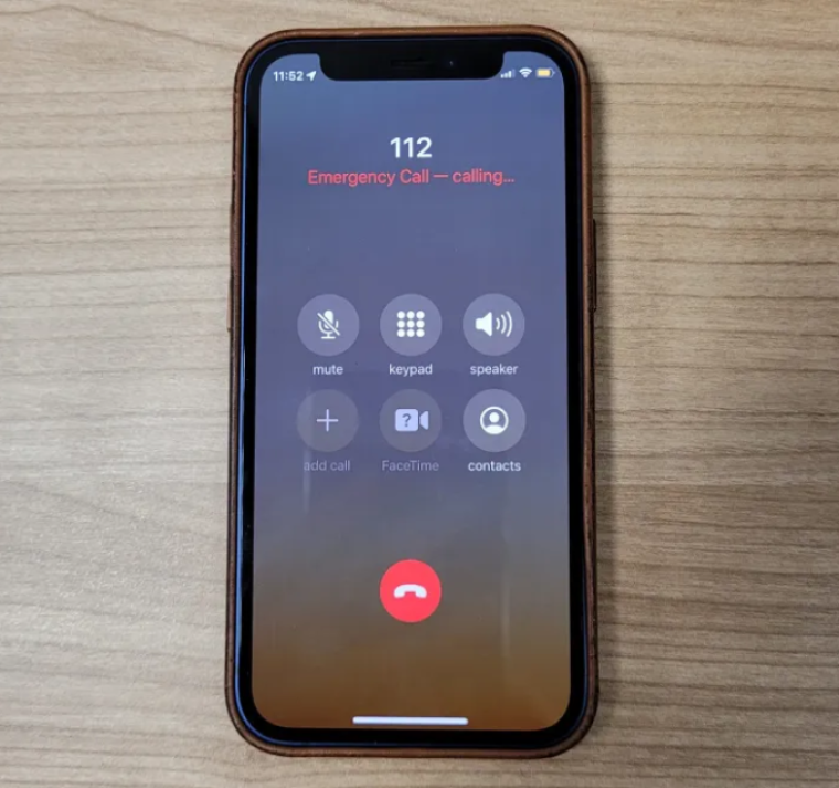 La razón por la que tu teléfono muestra “solo llamadas de emergencia” 