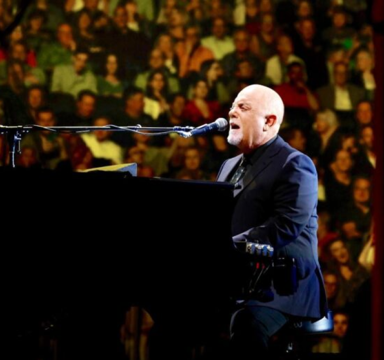 La vida de Billy Joel llegará al cine con una nueva película biográfica 