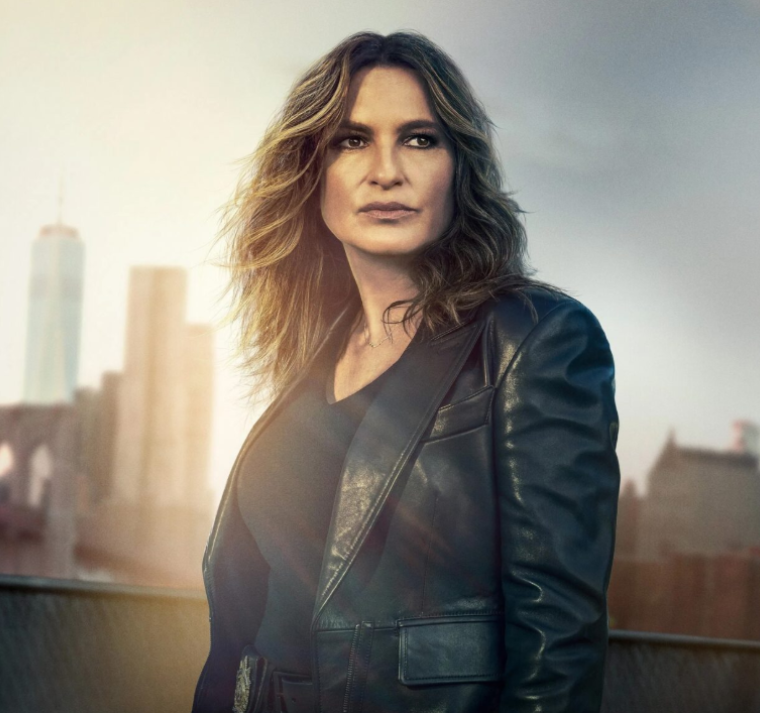 Mariska Hargitay se convierte en la primera mujer en 15 años en conducir los Emmy 