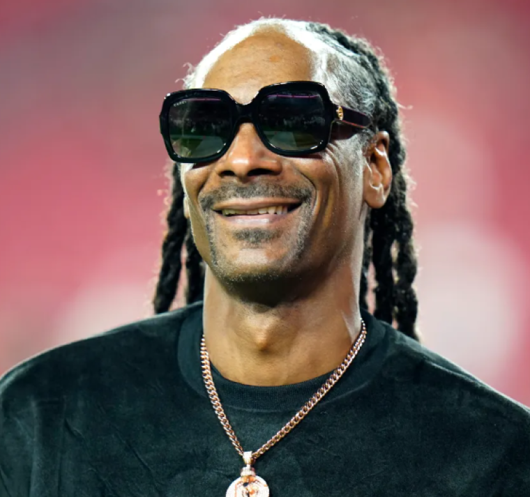 Universal prepara la película biográfica de Snoop Dogg 